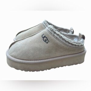 UGG Tasman Slippers Mustard Seed Size 6